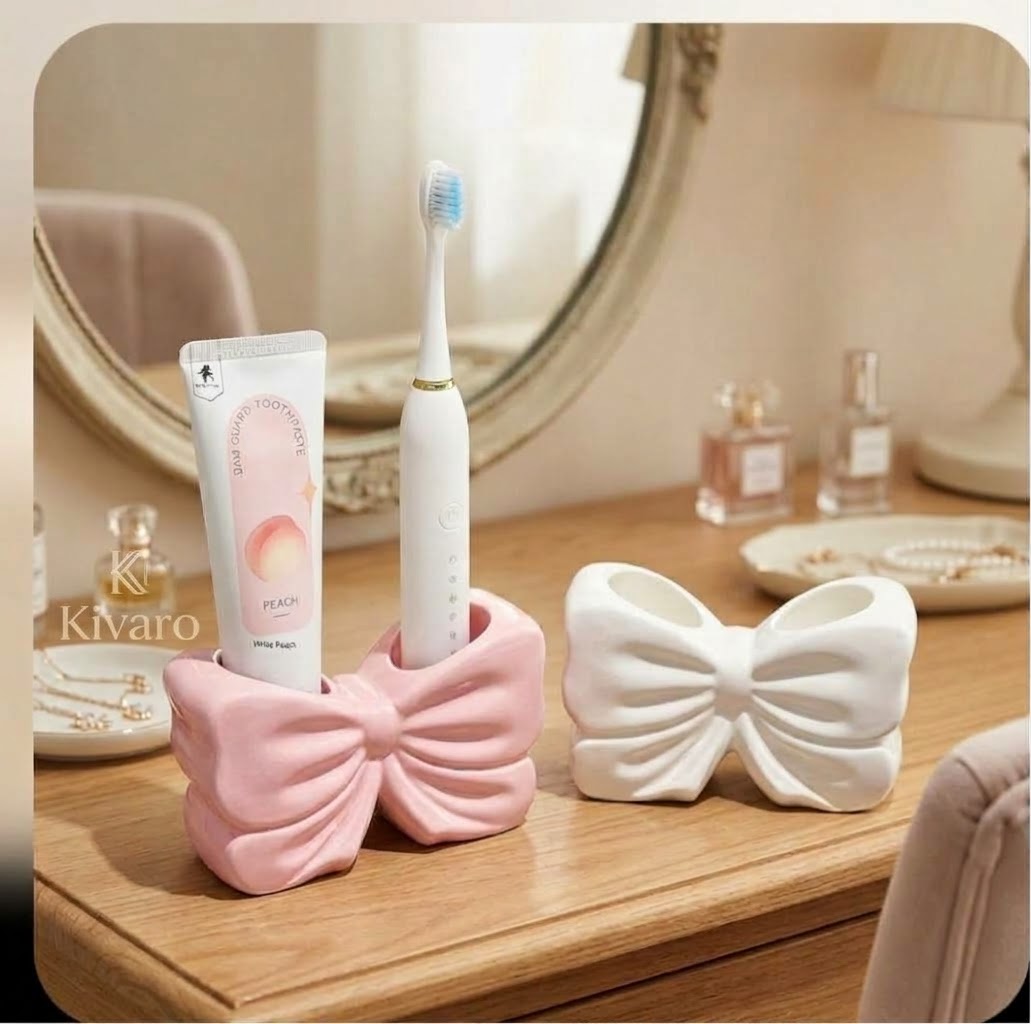 Bow Style Makeup Brush Holder