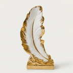 Aurelia Feather